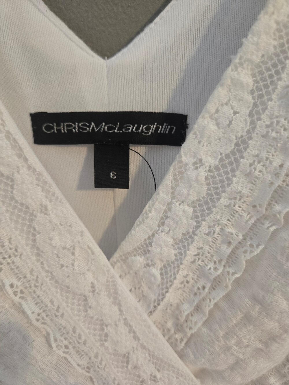 Women's White Eyelet V-Neck Dress Smocked Lace Beachy Resort Wedding Size 6 - Picture 5 of 10